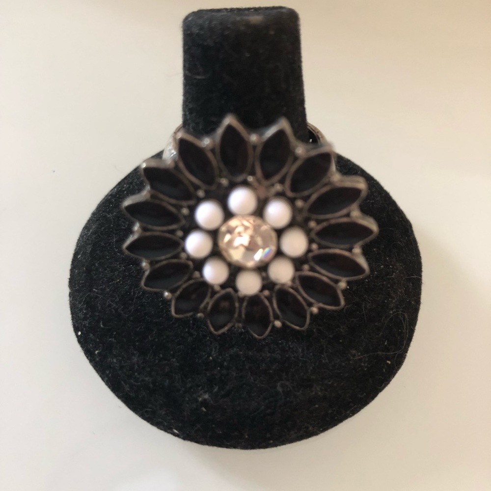 3 for $20🛍Ring black with white stones adjustable